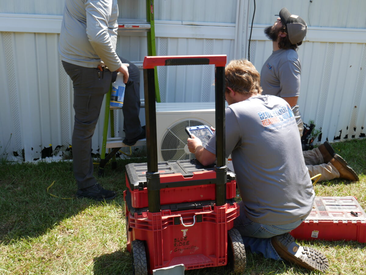 Blue Ridge Heating and Air Assessing a Mini-Split